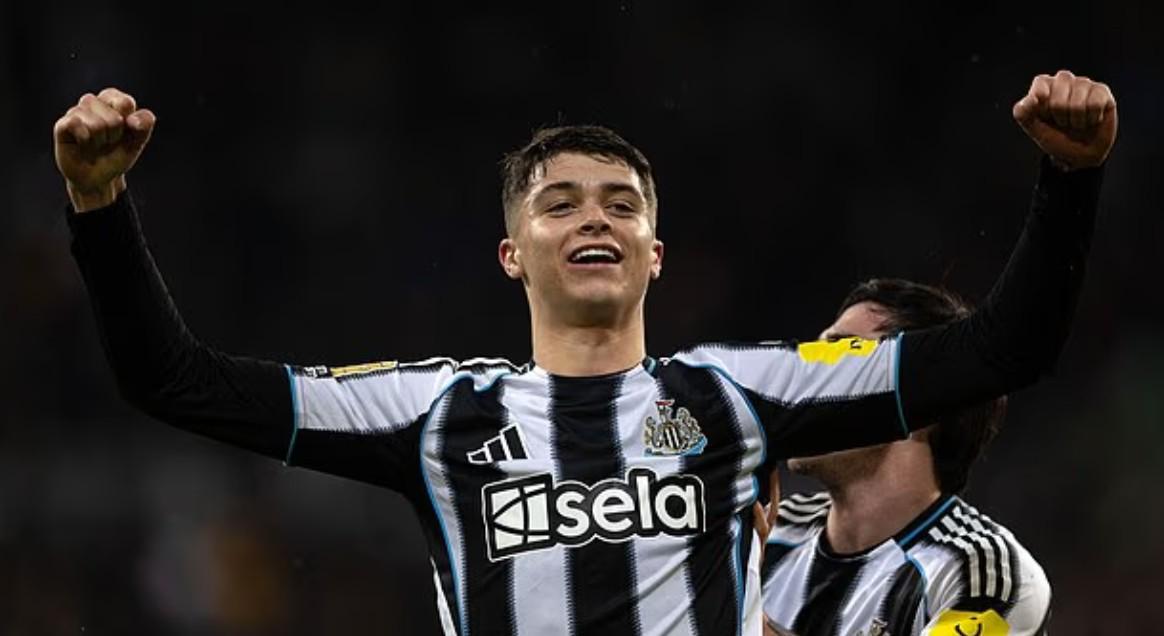 GA黄金甲官方网站-邮报：纽卡19岁小将刘易斯-米利有可能入选英格兰队的名单