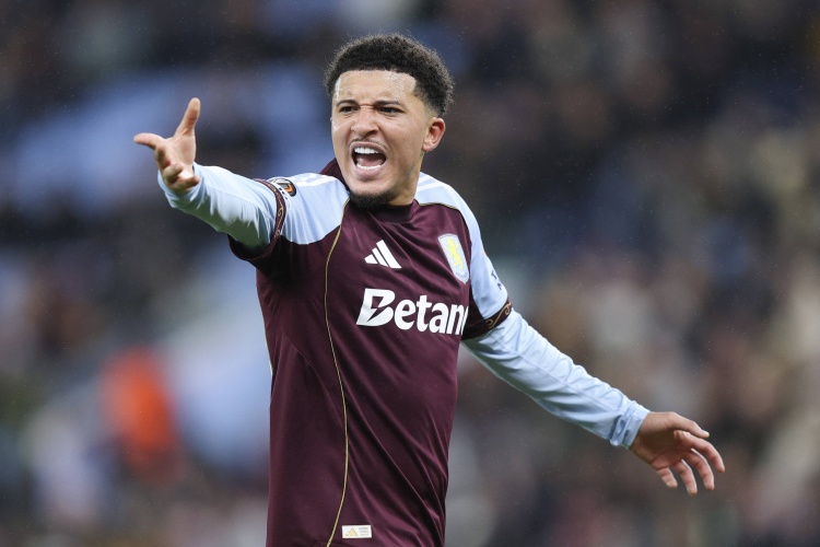 GA黄金甲平台-德天空：多特正与桑乔商谈今夏免签，球员回归需接受降薪