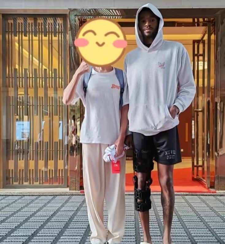 GA黄金甲-季后赛还未开始，萨林杰已经找好下家；萨姆纳膝盖伤势严重